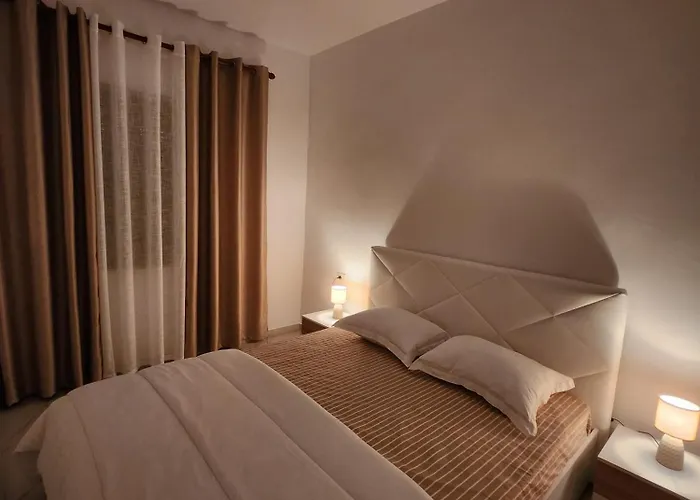 דירה Nevi טיראנה