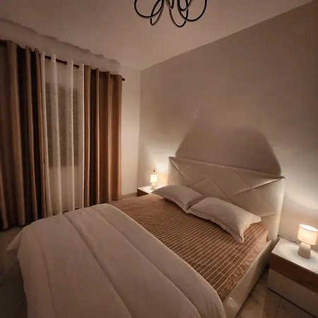 Апартаменты Nevi Тирана